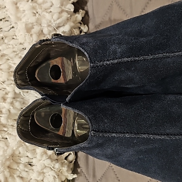 Aerosoles Booties - Picture 4 of 15